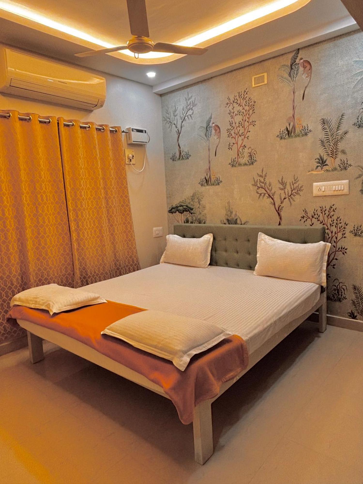 Srirangam Service Apartment Tiruchirappalli Extérieur photo